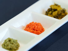 画像をギャラリービューアに読み込む, あごだしで食べる【 鹿児島 黒豚 しゃぶしゃぶ 2人前 】 肩ロース 250g 送料無料