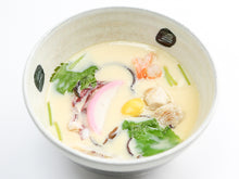 画像をギャラリービューアに読み込む, 独楽からの贈りもの【独楽豆腐3個 イカの塩辛2個 なめらか茶碗蒸し3個】