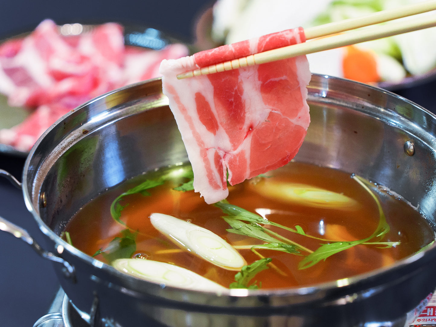 父の日限定セット【かごしま黒豚しゃぶしゃぶ2人前、なめらか茶碗蒸し2個、酢もつ2個】