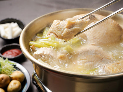 よくばり鍋セット（黒豚しゃぶしゃぶ鍋、もつ鍋、タッカンマリ鍋）